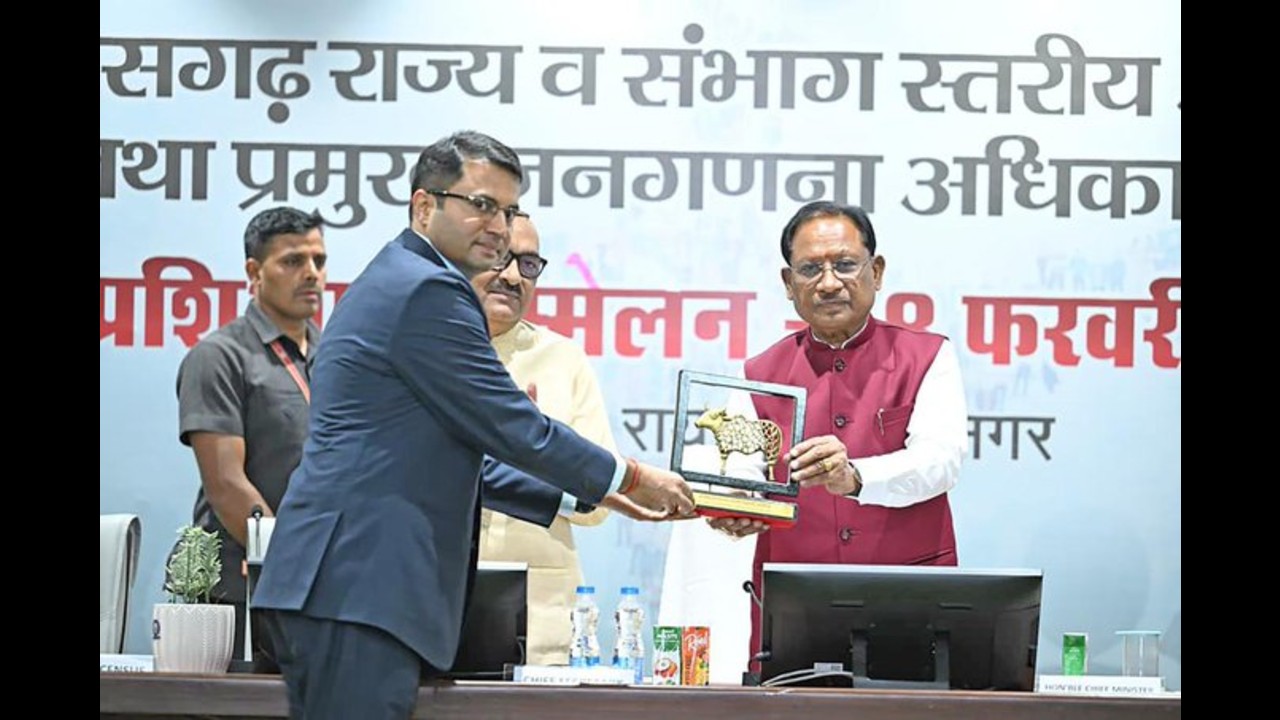 जनगणना 2027 में बड़ी चुनौती: यूपी-महाराष्ट्र में घरों की डबल एंट्री, छत्तीसगढ़ में नौकरी-रोजगार के आंकड़ों पर संकट