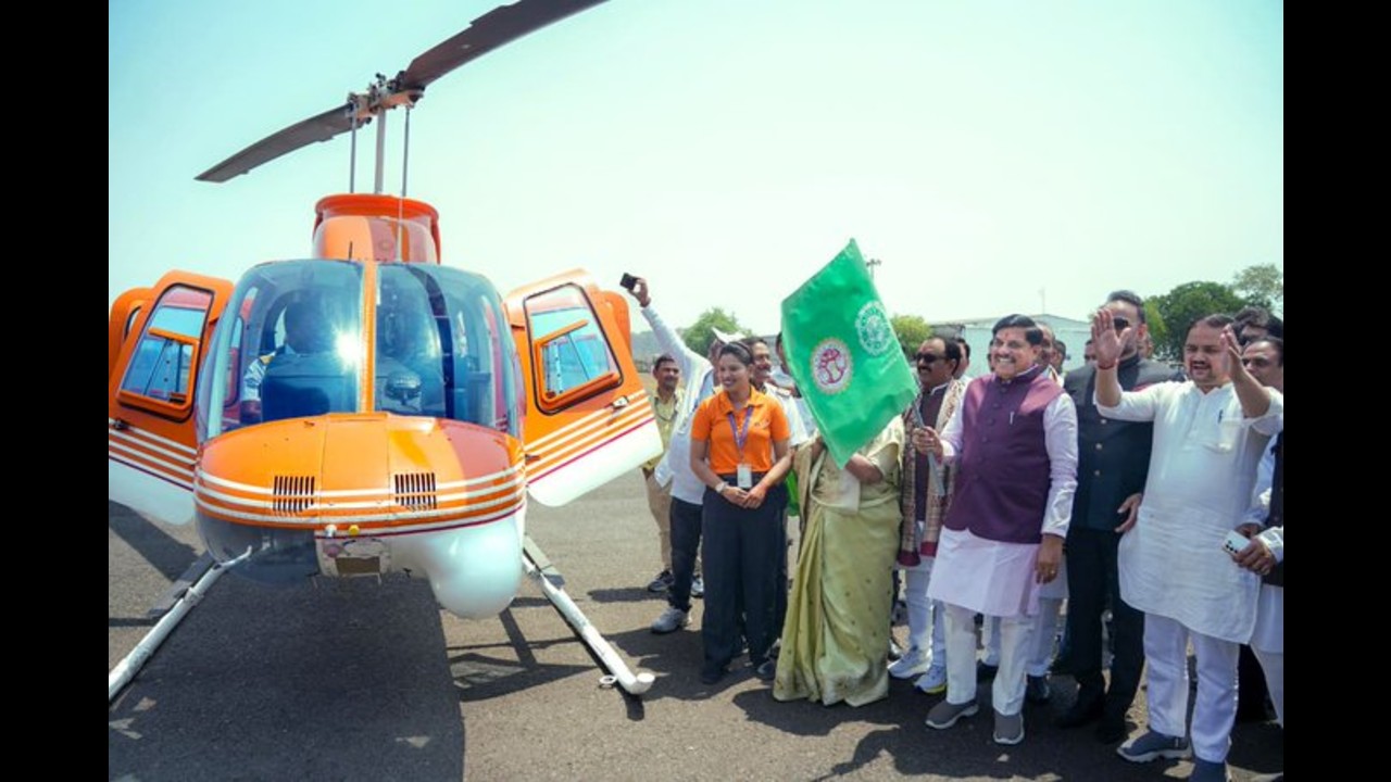 भोपाल-ओरछा-चंदेरी हेली सेवा शुरू: CM मोहन यादव ने दिखाई हरी झंडी, ₹5500 से किराया