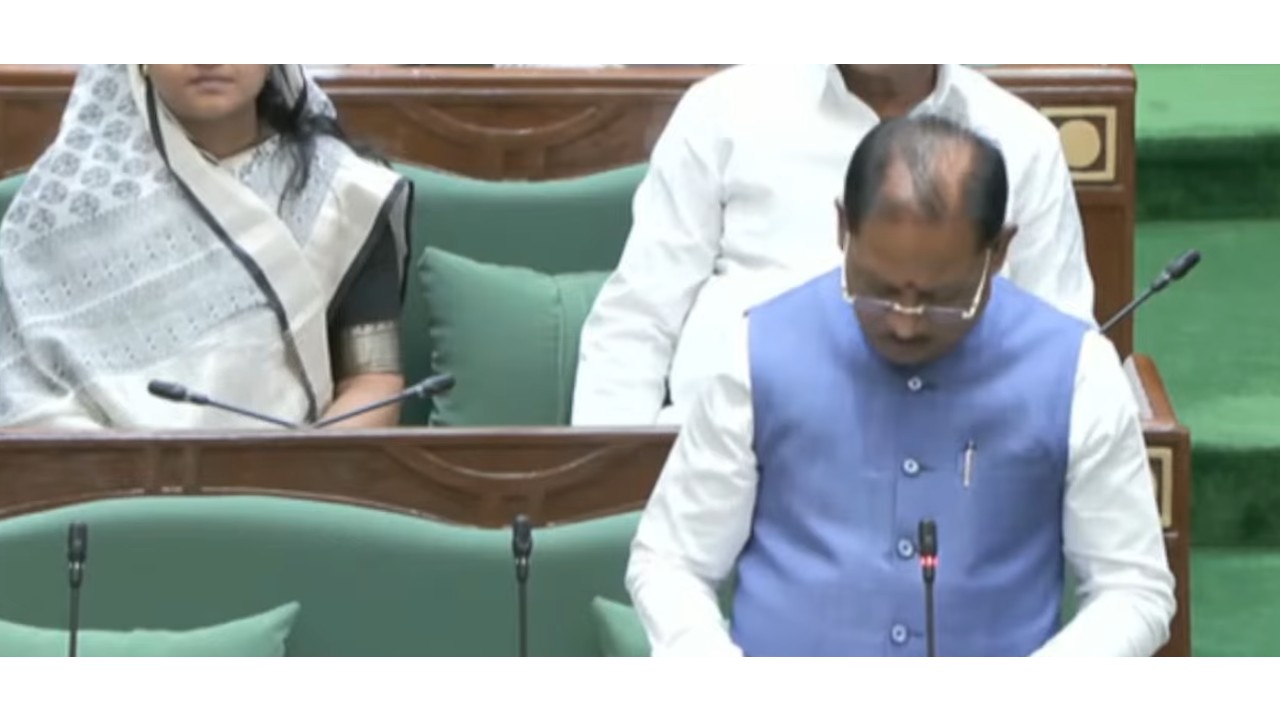 छत्तीसगढ़ विधानसभा में पहले दिन भारी हंगामा, तीजन बाई को श्रद्धांजलि के बाद राममंदिर चंदा विवाद पर सदन स्थगित, कांग्रेस 14 जुलाई को लाएगी अविश्वास प्रस्ताव